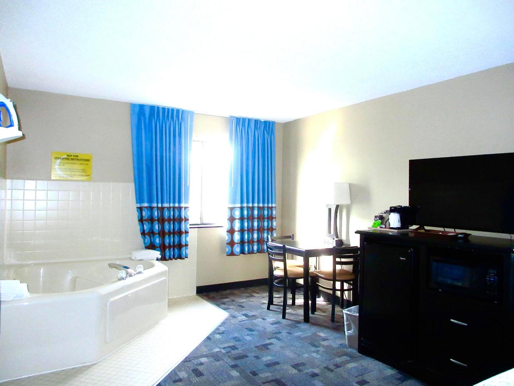 Super 8 By Wyndham 2*