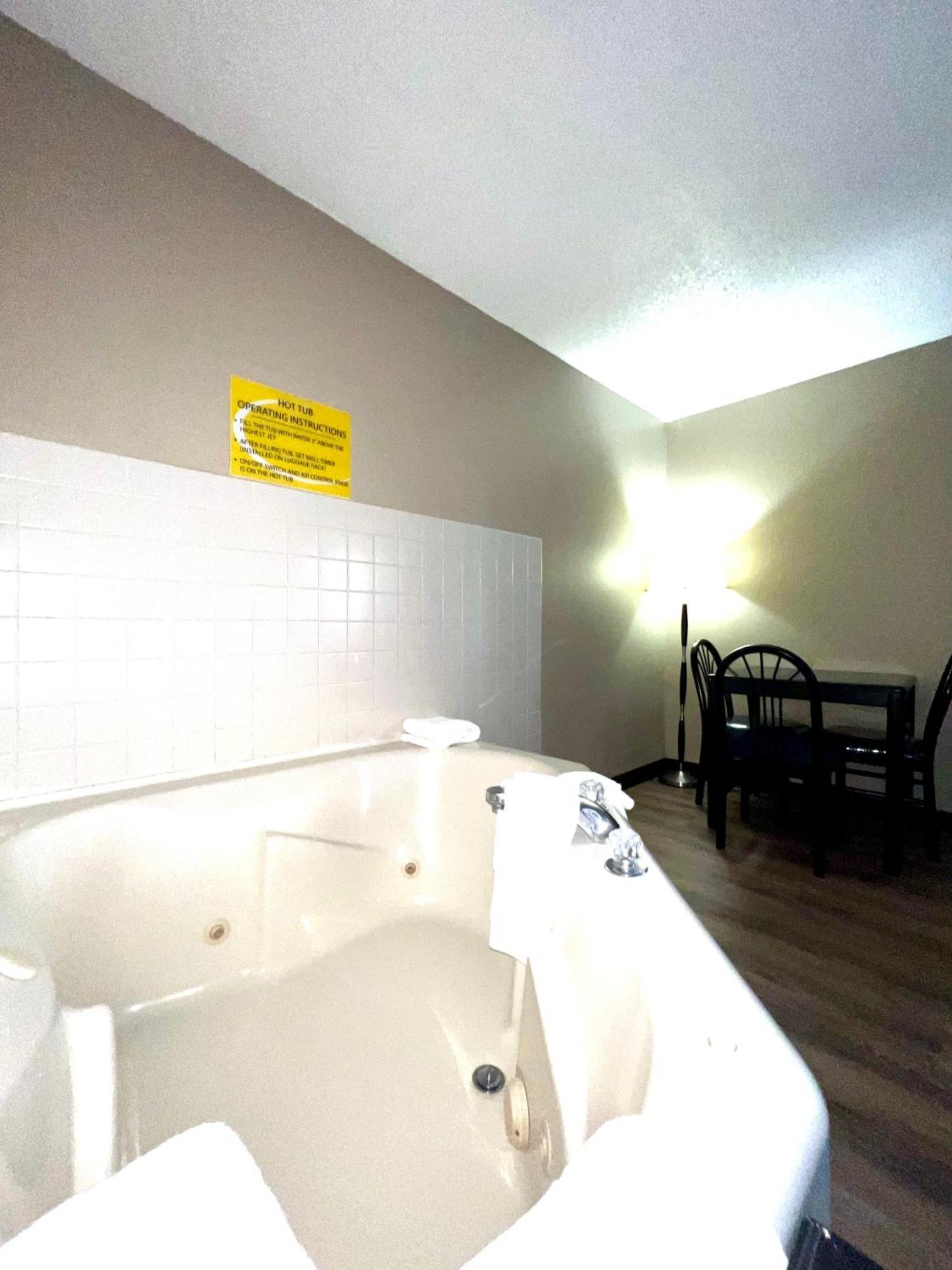 Hotel Super 8 By Wyndham