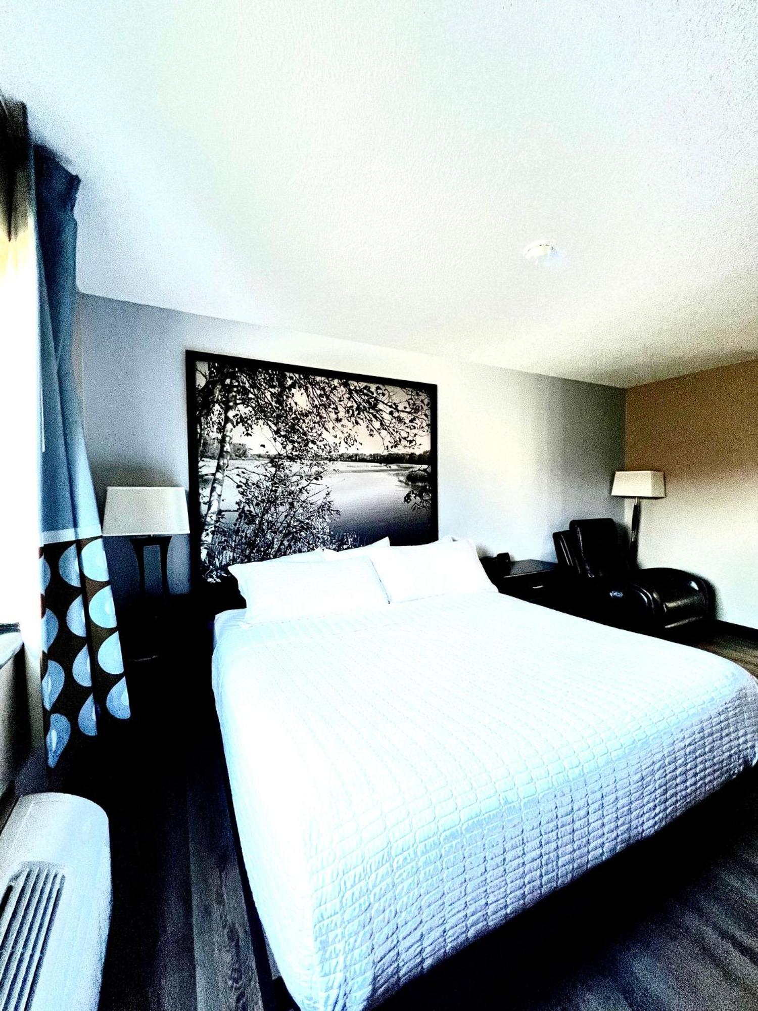 Hotel Super 8 By Wyndham 2*