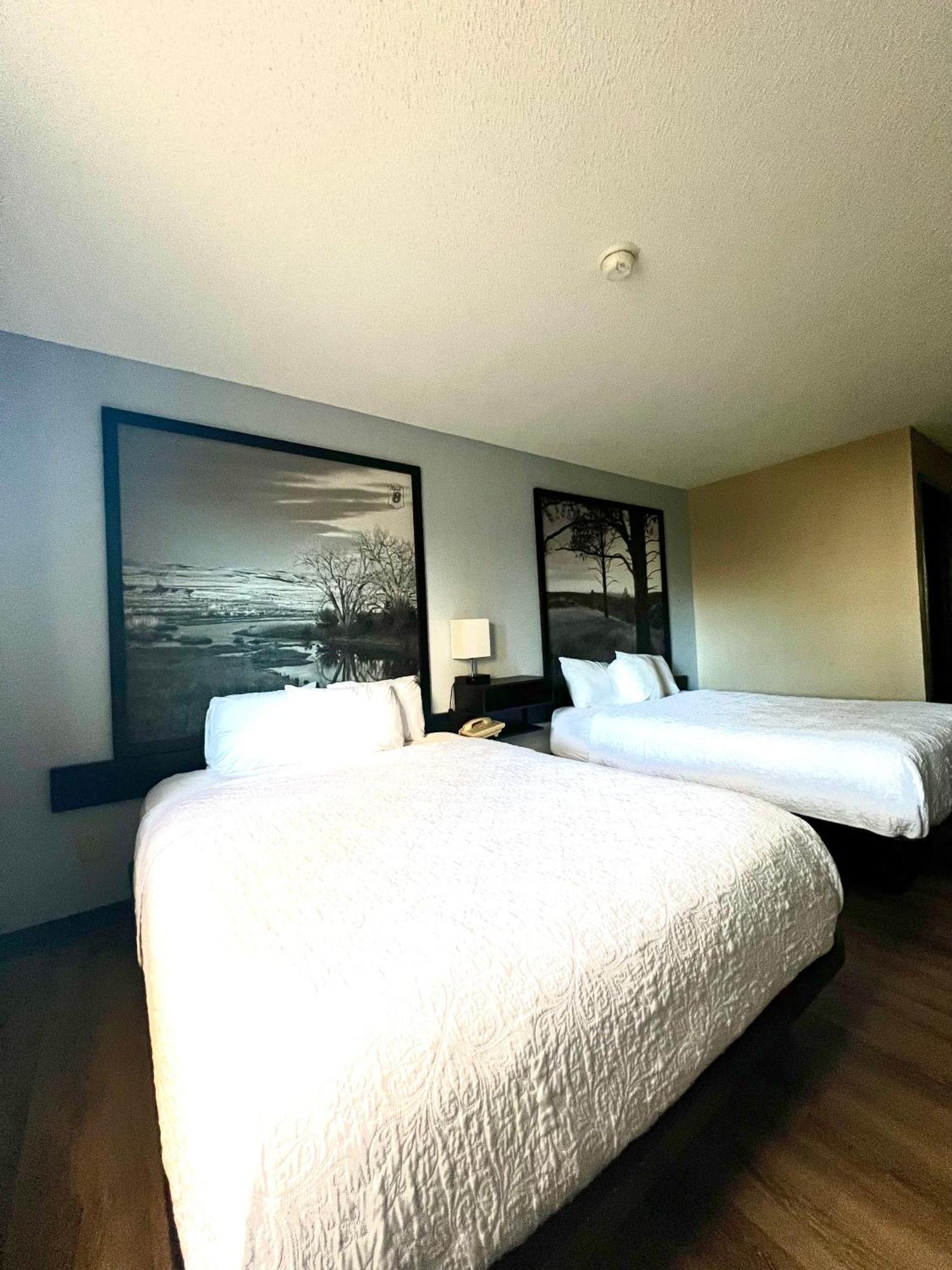 Super 8 By Wyndham 2*