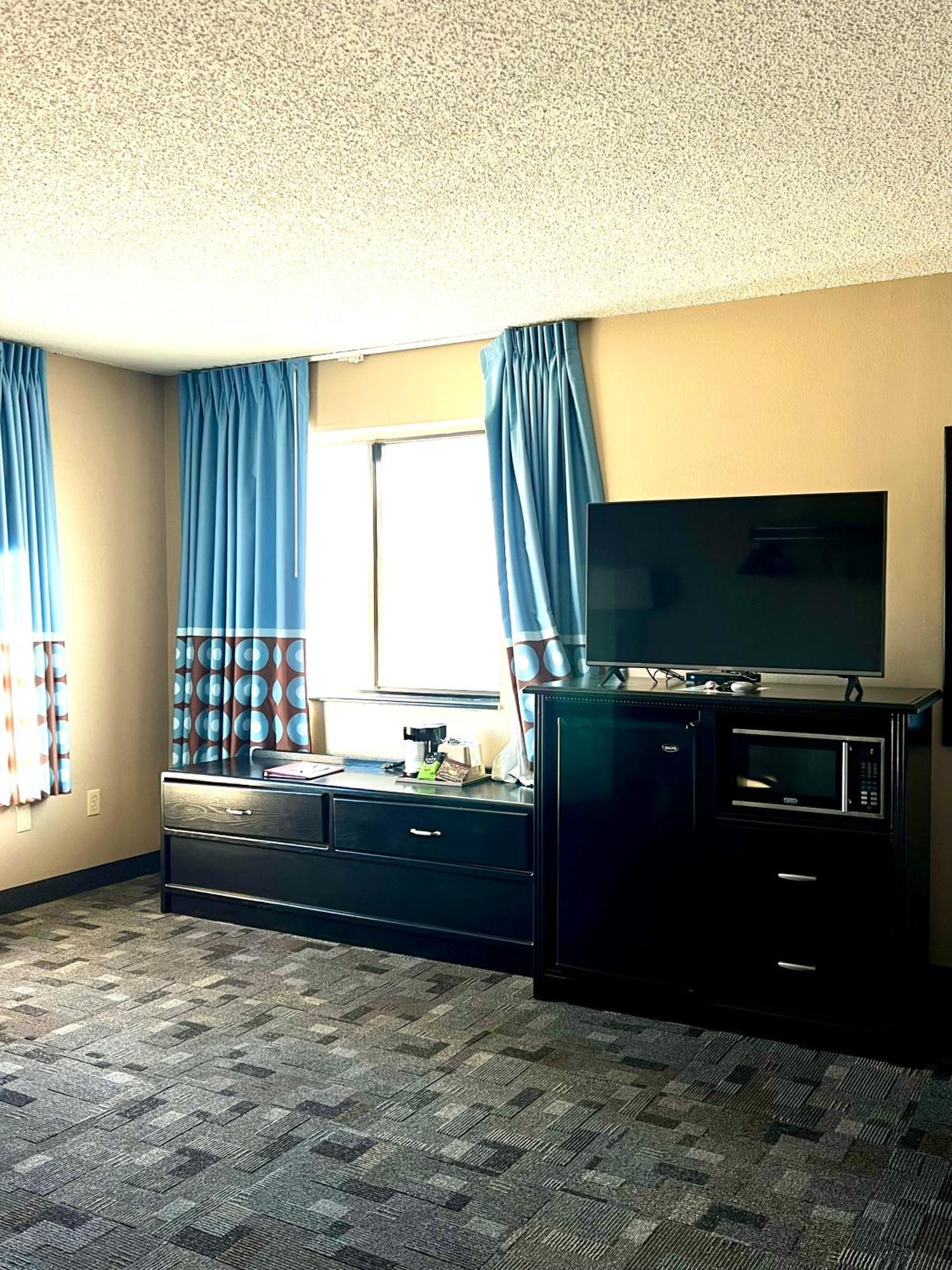 Super 8 By Wyndham Hotel Estherville