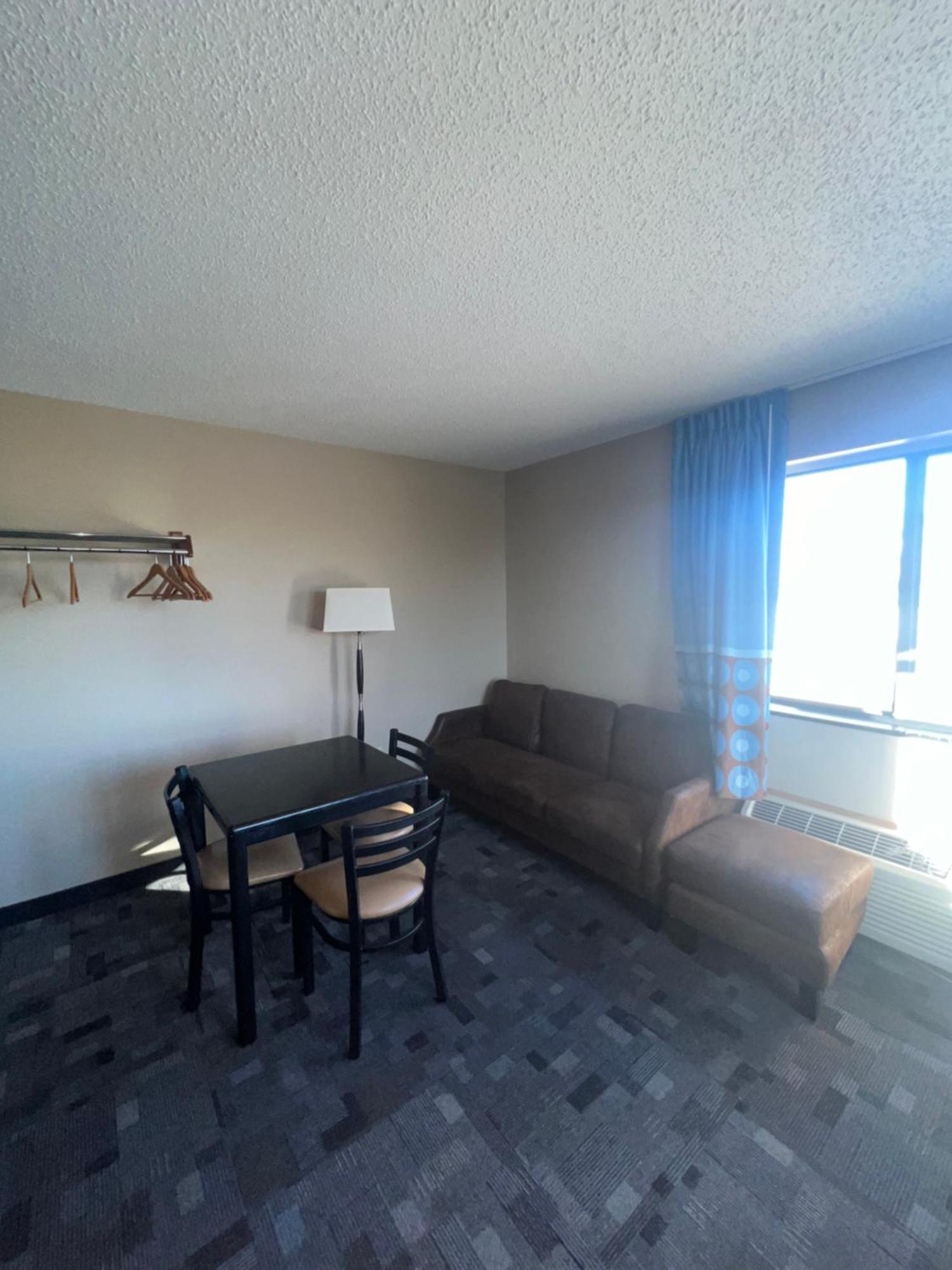 Hotel Super 8 By Wyndham Estherville