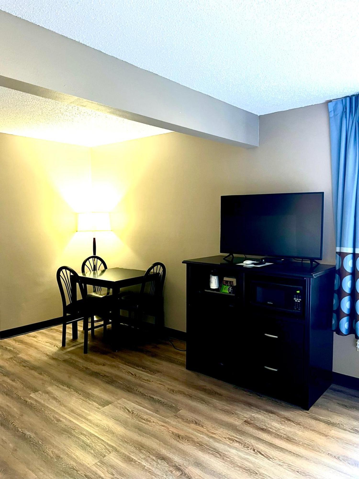 Hotel Super 8 By Wyndham